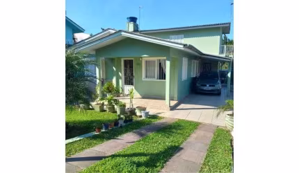 Casa em alvenaria PORTÃO - RS
