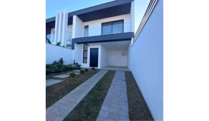 Casa em alvenaria PORTÃO - RS