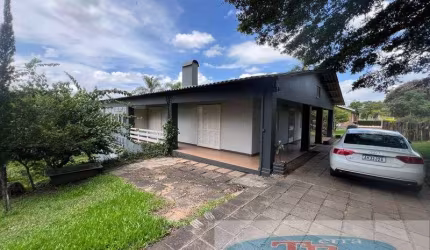 Casa em alvenaria PORTÃO - RS
