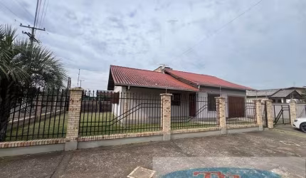 Casa em alvenaria PORTÃO - RS