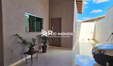 Casa à venda, 3 quartos, 1 suíte, 3 vagas - Bairro JARDIM BRASILIA, Uberlândia MG