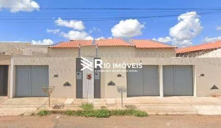 Casa à venda, 2 quartos, 1 suíte, 1 vaga - Bairro Jardim Ipanema, Uberlândia MG