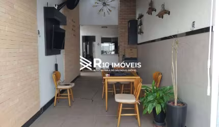 Casa à venda, 2 quartos, 1 suíte, - Bairro JARDIM BRASILIA, Uberlândia MG