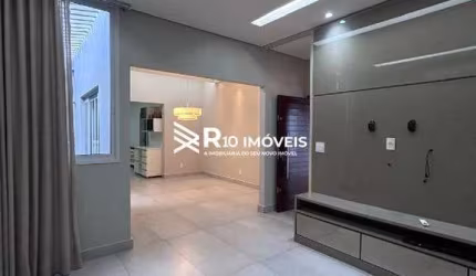 Casa à venda, 3 quartos, 1 suíte, 3 vagas - Bairro SANTA ROSA, Uberlândia MG