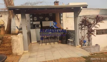 Sobrado Jd. Aeroporto 3 dorm. com armarios e ar condicionado