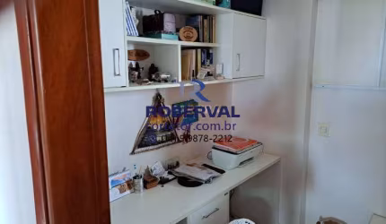Apartamento Via Massari Andar Alto ( todo Reformado)