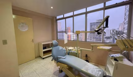 Sala à venda no Centro