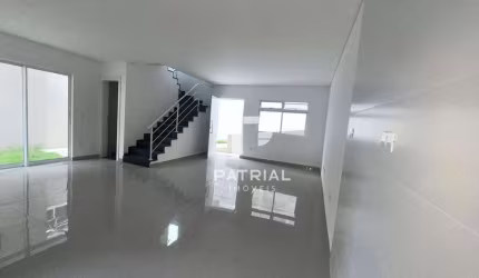 Sobrado à venda no Xaxim