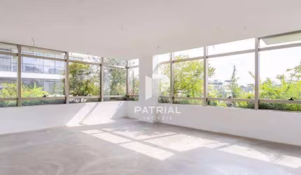 Apartamento Garden à venda no Batel