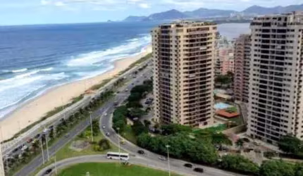 Cobertura Duplex finamente decorada, vista Mar, sol poente, 2 vagas e Clube privativo na Praia da Barra
