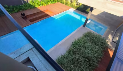 Mansão Super Luxo no Malibu, elevador TK, 1490m², 5 Suítes, 10 Vagas Subsolo e um Oásis EXCLUSIVO. Barra da Tijuca
