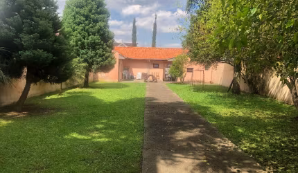 RESIDENCIAL/COMERCIAL/AMPLO TERRENO