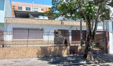 Casa com 3 quartos no Bairro Jardim Sabará