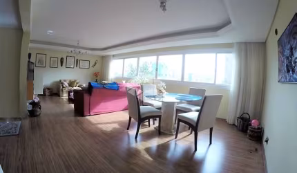 Diferenciado apartamento de 3 quartos , 151m² no bairro Bom Fim