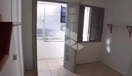 Apartamento tipo JK à venda no bairro Menino Deus, com 01 quarto