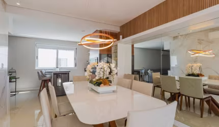 Apartamento Garden com 160m² e 2 dormitórios, 1 suíte, 2 vagas no bairro Rio Branco em Porto Alegre