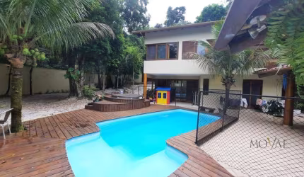 Casa com 4 suítes, mobiliada, à venda, 335 m² por R$ 4.000.000 - Park Imperial - Caraguatatuba/SP