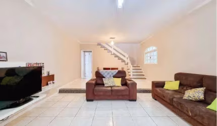Casa com 3 dormitórios à venda, 137 m² por R$ 698.000,00 - Bosque dos Eucaliptos - São José dos Campos/SP