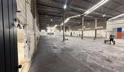 Galpão para alugar, 705 m² por R$ 51.800,00/mês - Chácaras Reunidas - São José dos Campos/SP
