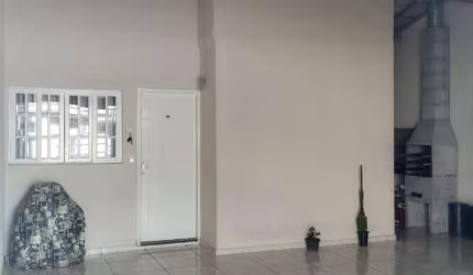 Casa no Santa Julia 2 dormitórios sendo uma suíte  R$ 380.000 prróximo ao INPE- São José dos Campos/SP