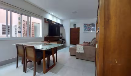 Casa com 3 dormitórios à venda, 200 m² por R$ 995.000,00 - Jardim Alvorada - São José dos Campos/SP
