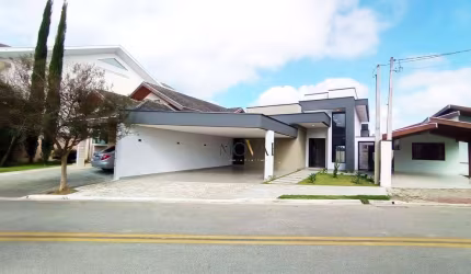 Casa com 3 dormitórios à venda, 194 m² por R$ 1.400.000,00 - Condomínio Residencial Mantiqueira - São José dos Campos/SP