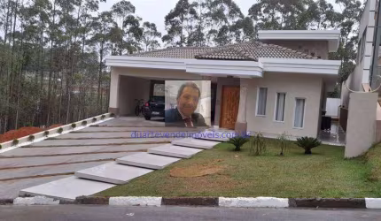 Vende-se Linda Casa, 3 Suítes, em Vargem Grande Paul (Paysage Bella Vitta)