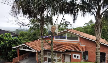 Vende-se Casa no Pq das Artes - Casa descolada! Na melhor localização do co