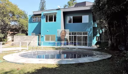 Aluga-se ou Vende-se Casa no Cond. Parque Primavera - 3 mil m² de terreno,