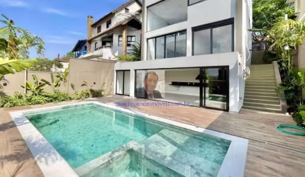 Vende-se Casa no Cond SP II - Zero Km! Moderna, 4 sts, gourmet e piscina! 