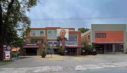 Sala Comercial Aluga-se ou Vende-se no Centro Comercial ÁAREA - Salas 1 e 2