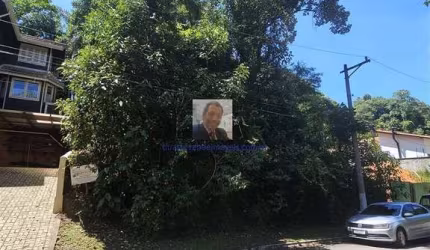 Vende-se Terreno 509,30 mts, Condomínio Vila Verde, Km 36 Raposo Tavares. O