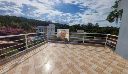 Vende-se Casa Nova, 3 Suites, sendo 1 Master, Cond. Vila Verde