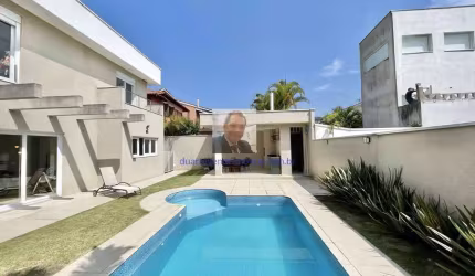 Vende-se Casa no Cond SP II - Moderna e impecável, 4 suítes, escritório, la
