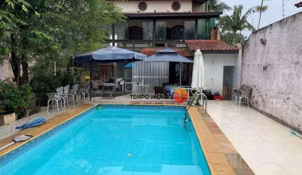 Casa com 4 dormitórios à venda, 150 m² por R$ 1.200.000,00 - Piratininga - Niterói/RJ