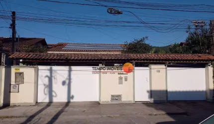 Casa com 3 dormitórios à venda, 164 m² por R$ 790.000,00 - Itaipu - Niterói/RJ