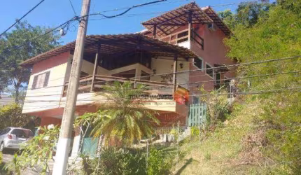 Casa com 3 dormitórios à venda, 245 m² por R$ 900.000,00 - Itaipu - Niterói/RJ