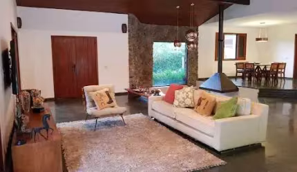 Casa com 4 dormitórios à venda, 410 m² por R$ 3.990.000,00 - Piratininga - Niterói/RJ