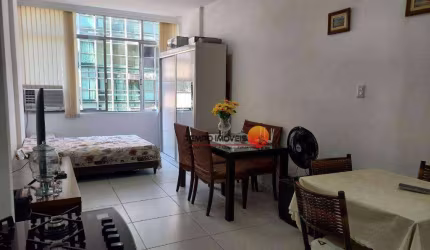 Kitinet à venda, 37m² por R$155.000,00
