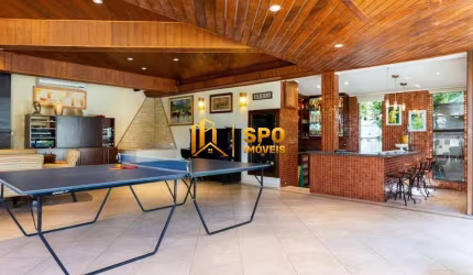 Casa em condomínio para venda e locação com 5 quartos, 953m²