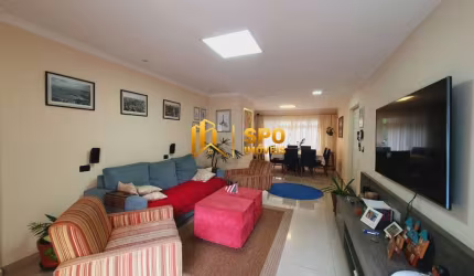 Casa Terrea, a venda no Bolsão City Campo Grande com 3 dormitórios, 3 suítes com churrasqueira.