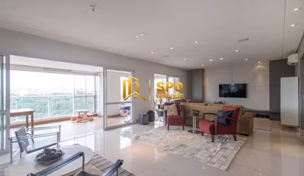 Apartamento de 266 metros a venda com 4 suites em Jardim Marajoara