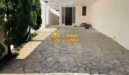 Casa Térrea para Locação 3 Quartos, 1 Suíte, Próximo Metrô Campo Belo!
