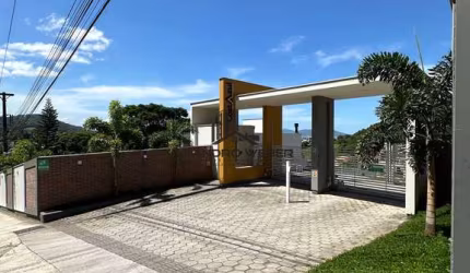 Terreno em Condomínio Fechado - Biguaçú/SC