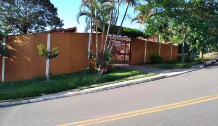Casa à venda, 4 quartos, 1 suíte, 6 vagas, Parque Fernão Dias - Atibaia/SP