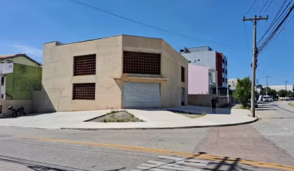 BARRACÃO / SALÃO COMERCIAL WANEL VILLE