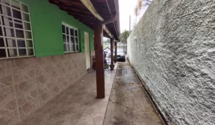 Sobrado em condomínio a 600m da praia Martim - Caraguatatuba/SP
