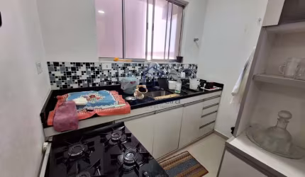 Apartamento em excelente localização de 2 dormitórios - Centro - Caraguatatuba/SP