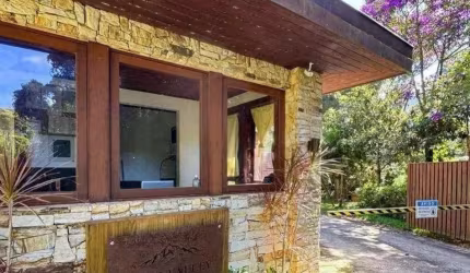 Excelente Terreno à venda em Araras, Petrópolis, no Condomínio Rock Valley com 7469 m²