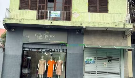 Casa  à venda no Centro de Carapicuíba/SP - Ao Lado da Estação !